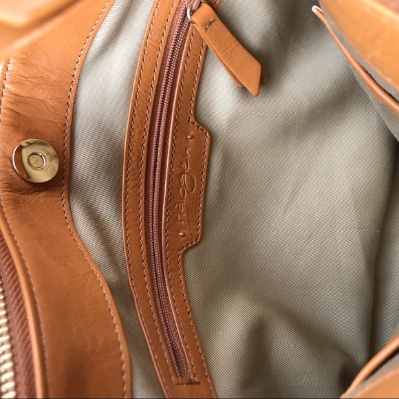 Camel toned genuine leather purse - Picture 8 of 9